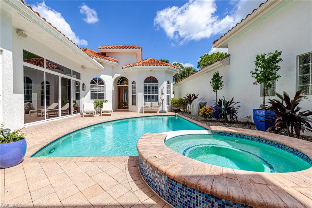 NATURE'S COVE - Residential