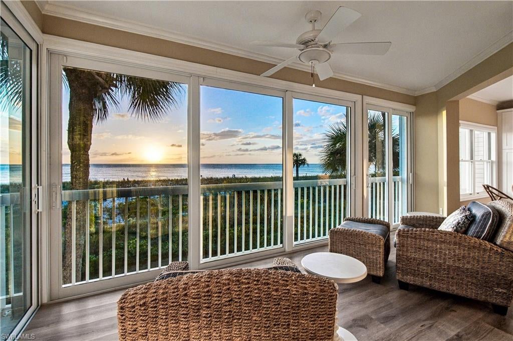 VILLAS AT BAREFOOT BEACH - Residential