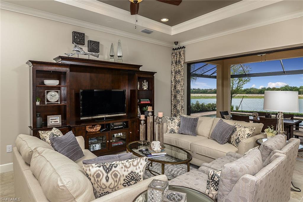 PEBBLE POINTE - Residential