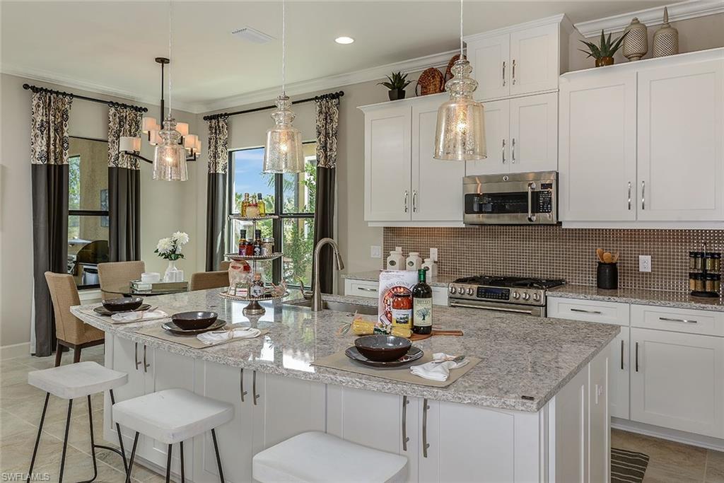 PEBBLE POINTE - Residential