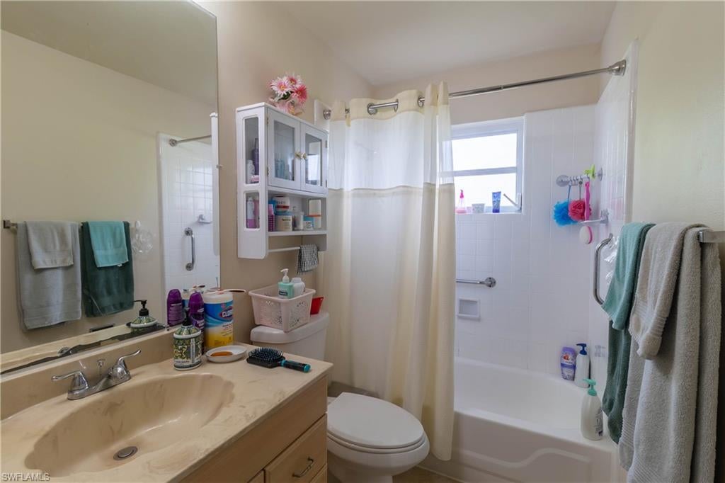 CAPE CORAL - Residential Income