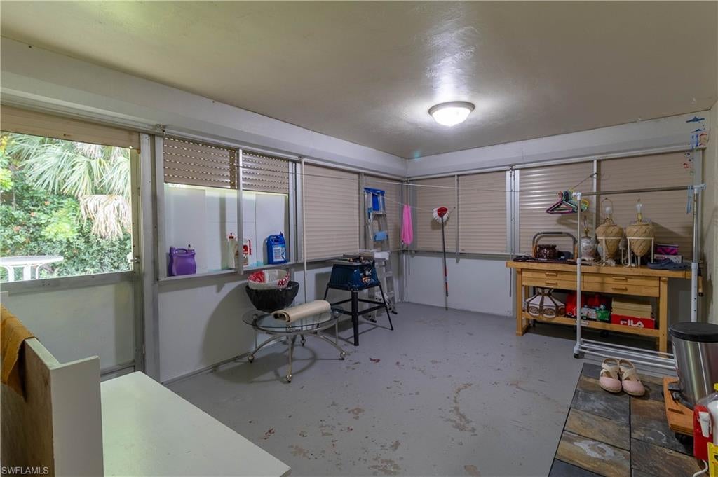 CAPE CORAL - Residential Income