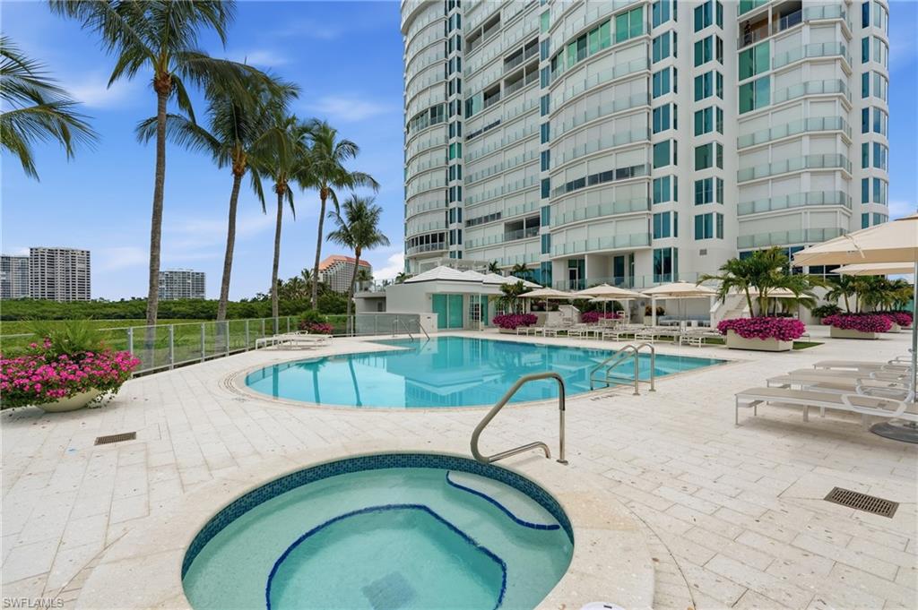BAYPOINTE AT NAPLES CAY - Residential