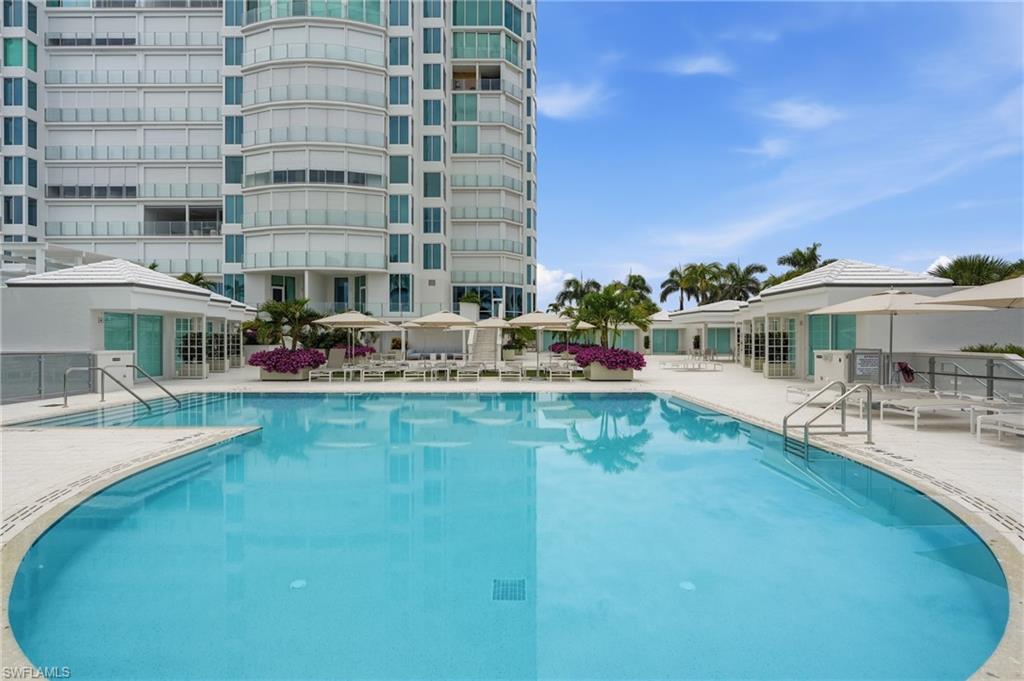 BAYPOINTE AT NAPLES CAY - Residential