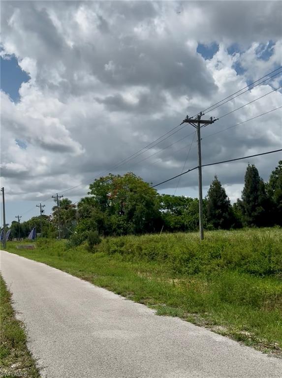 NORTH FORT MYERS - Land