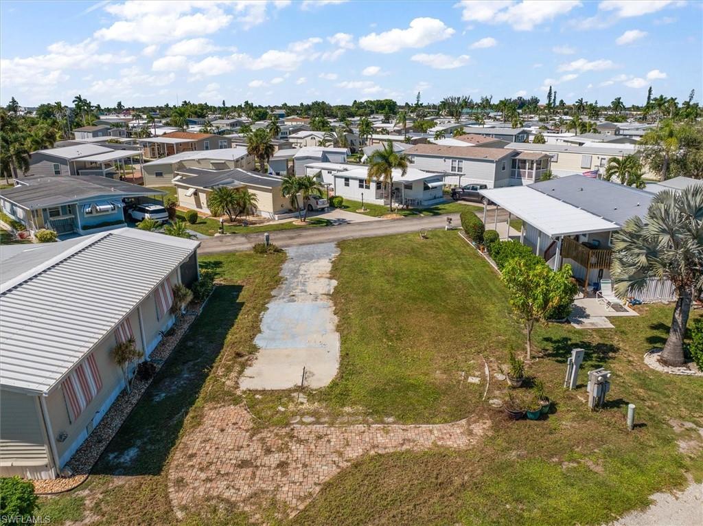 THUNDERBIRD MOBILE HOMES - Land