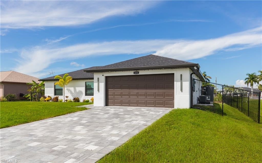 CAPE CORAL - Residential