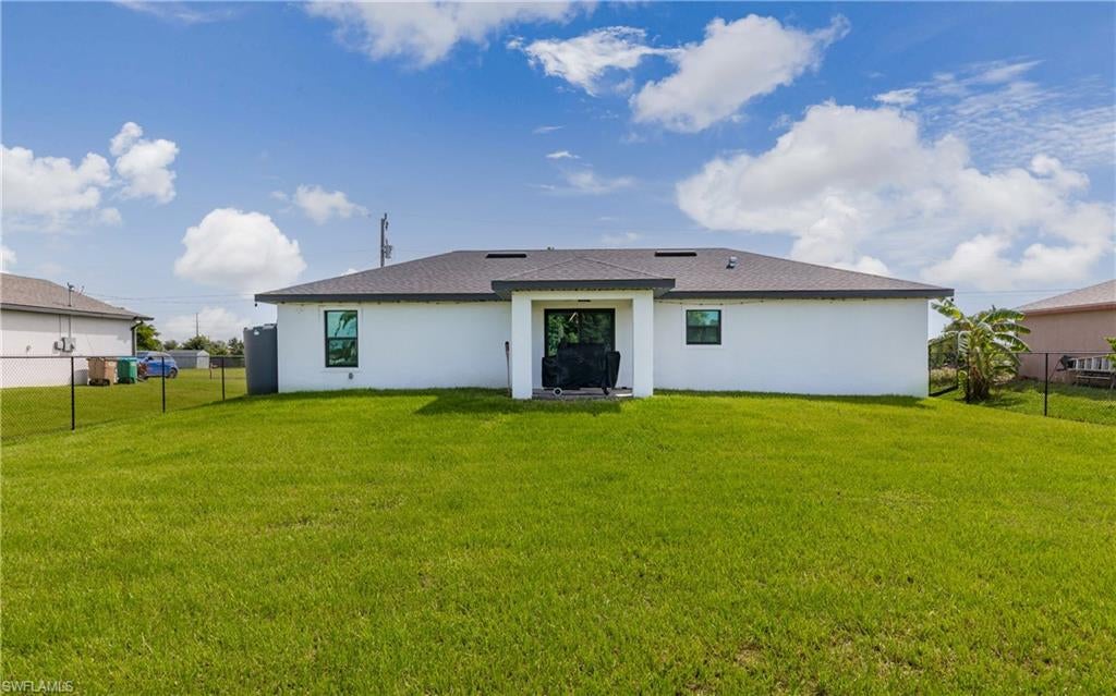 CAPE CORAL - Residential