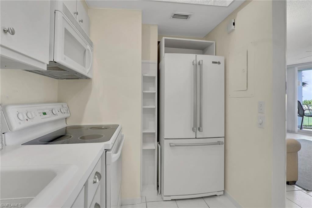 GULFVIEW APTS OF MARCO ISLAND - Residential
