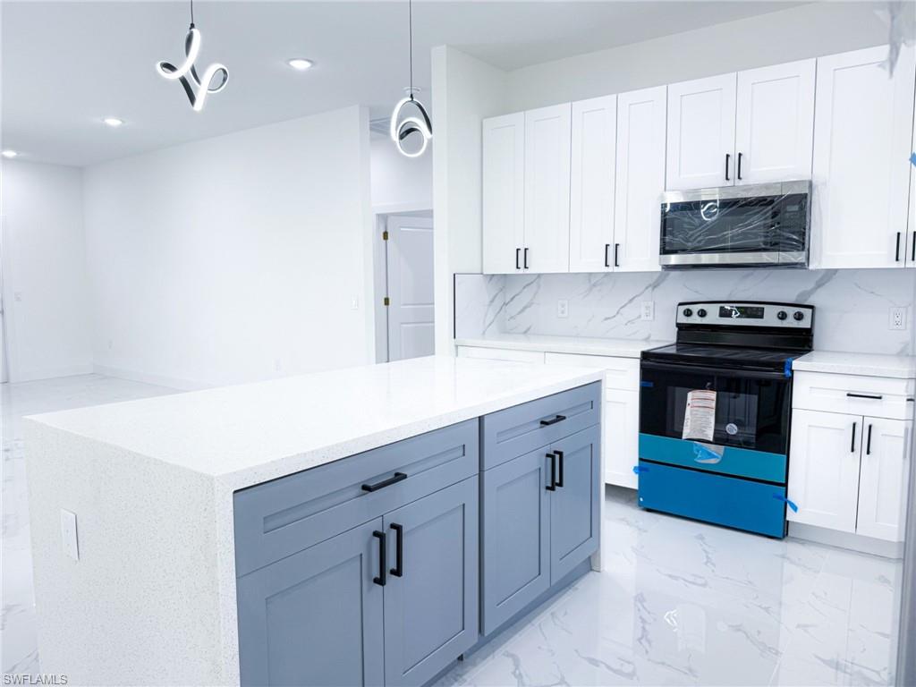 LEHIGH ACRES - Residential