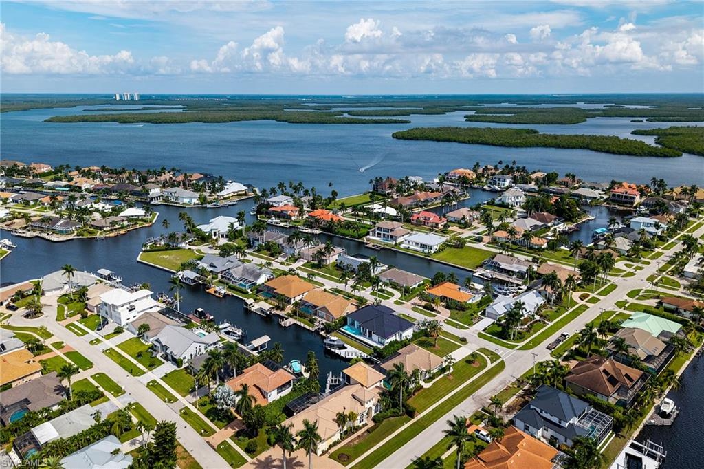 MARCO ISLAND - Residential