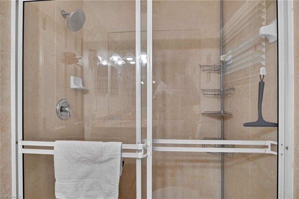 BLIND PASS CONDO - Residential