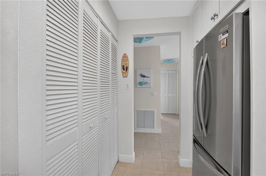BLIND PASS CONDO - Residential