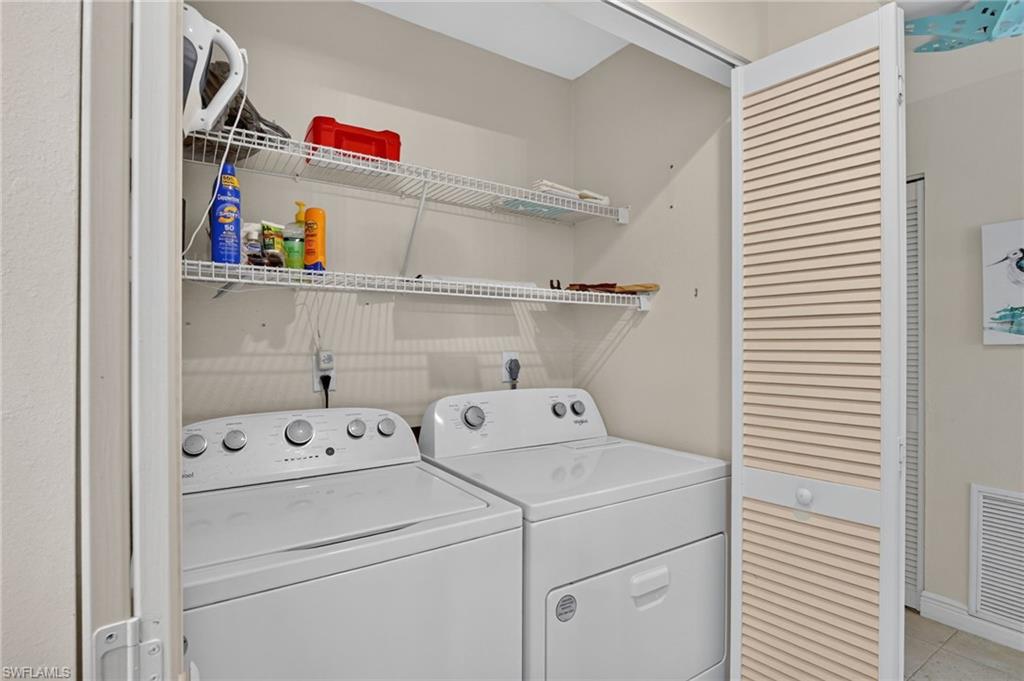 BLIND PASS CONDO - Residential