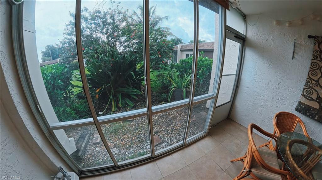 SOUTH POINTE VILLAS CONDO - Residential