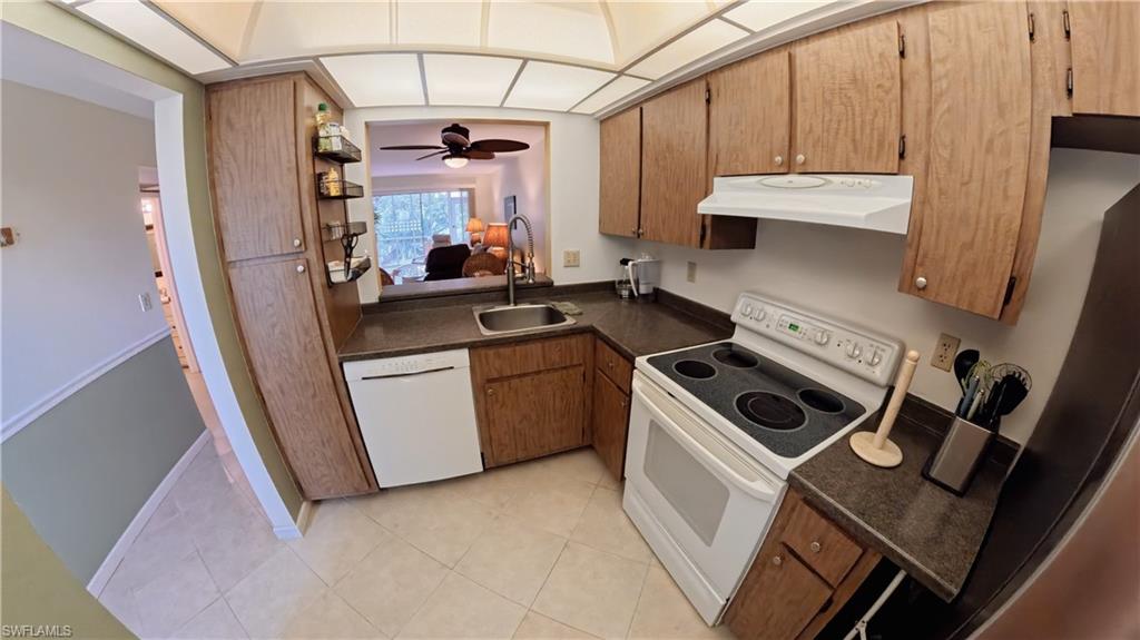 SOUTH POINTE VILLAS CONDO - Residential