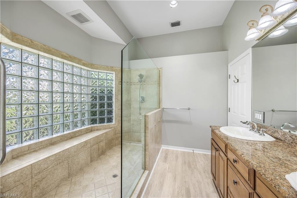 MONTARA - Residential