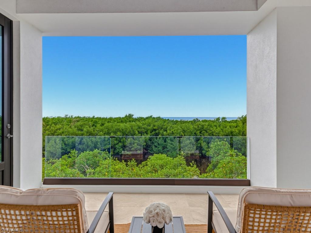 HIDEAWAY BEACH - Residential