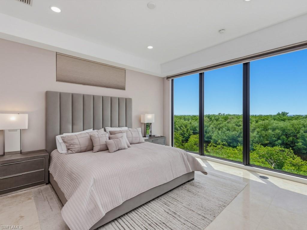 HIDEAWAY BEACH - Residential