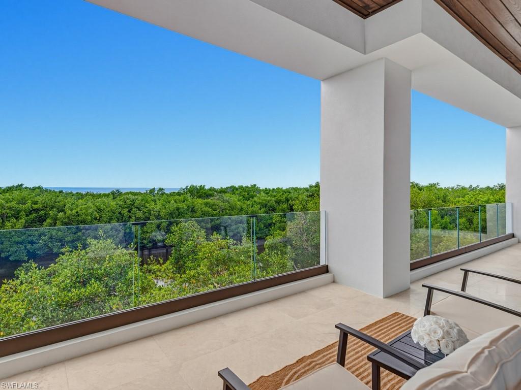 HIDEAWAY BEACH - Residential