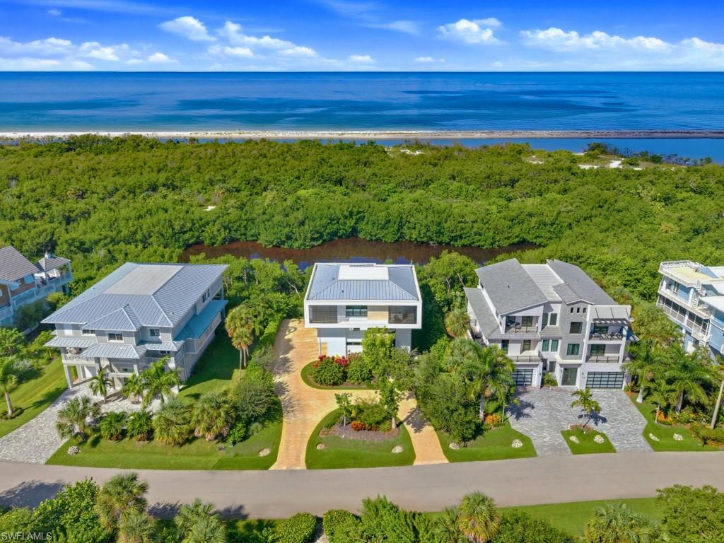 HIDEAWAY BEACH - Residential