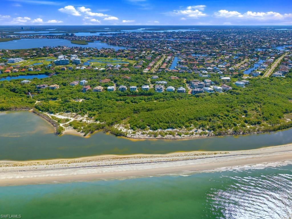 HIDEAWAY BEACH - Residential