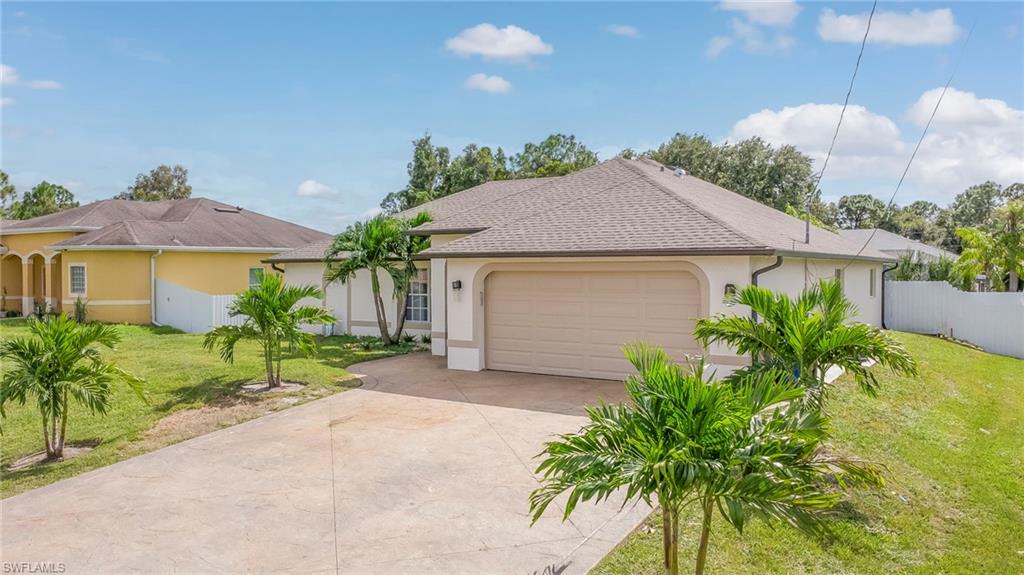 LEHIGH ACRES - Residential