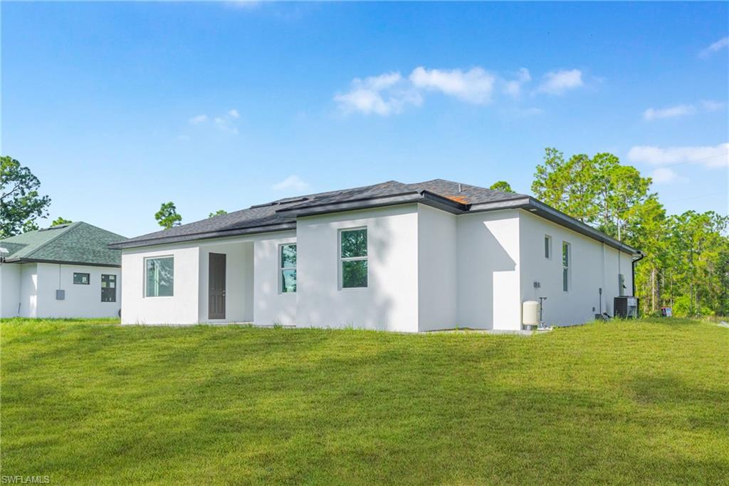 LEHIGH ACRES - Residential