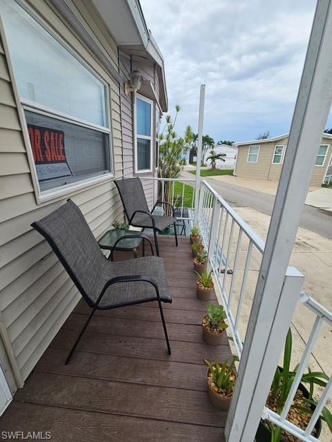 GRANADA LAKES ADULT  RV RESORT - Residential