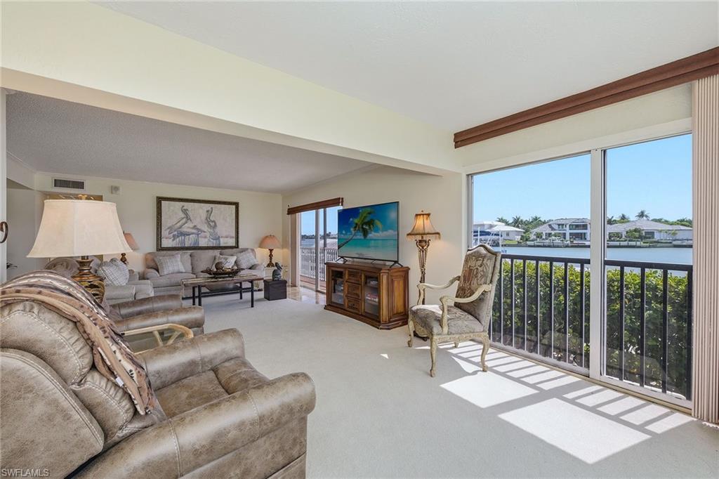 HARBOUR COVE - Residential