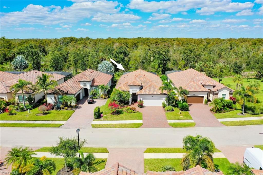 TWIN EAGLES - Residential