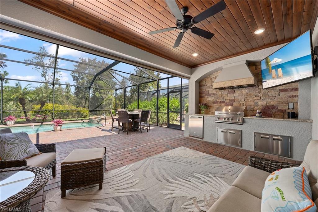 TWIN EAGLES - Residential