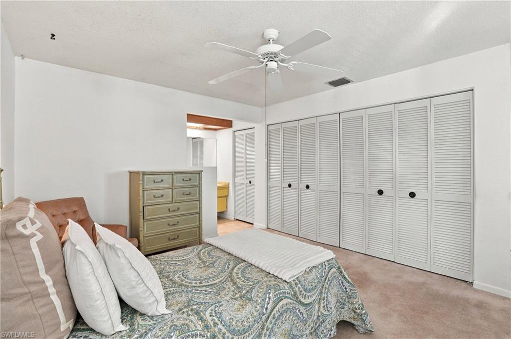 LAKEWOOD VILLAS - Residential