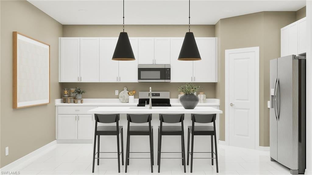 HAMPTON LAKES - Residential