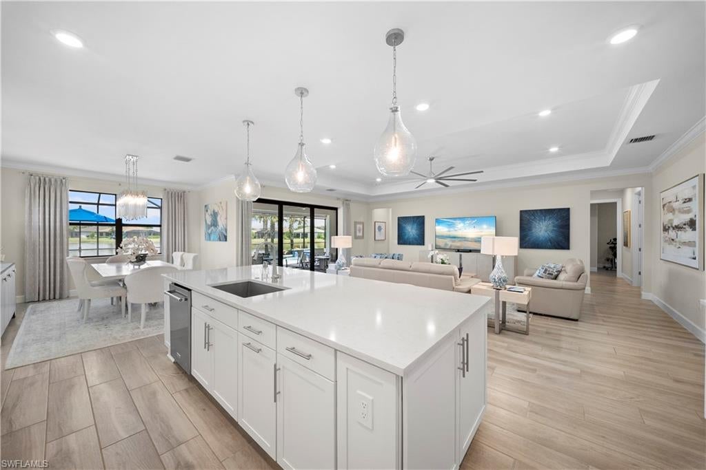 DEL WEBB - Residential