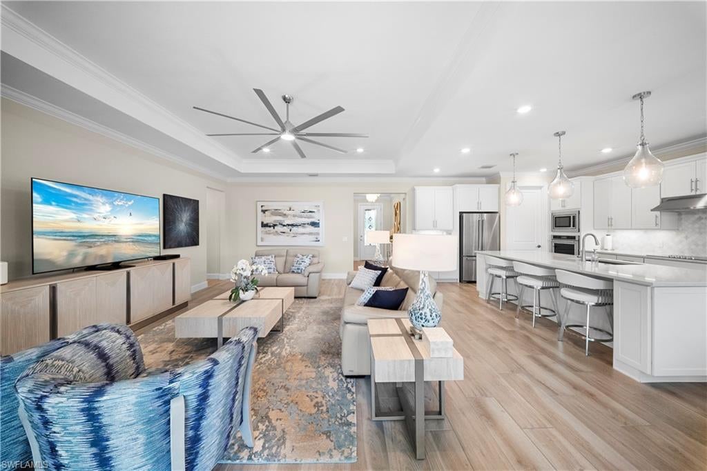 DEL WEBB - Residential