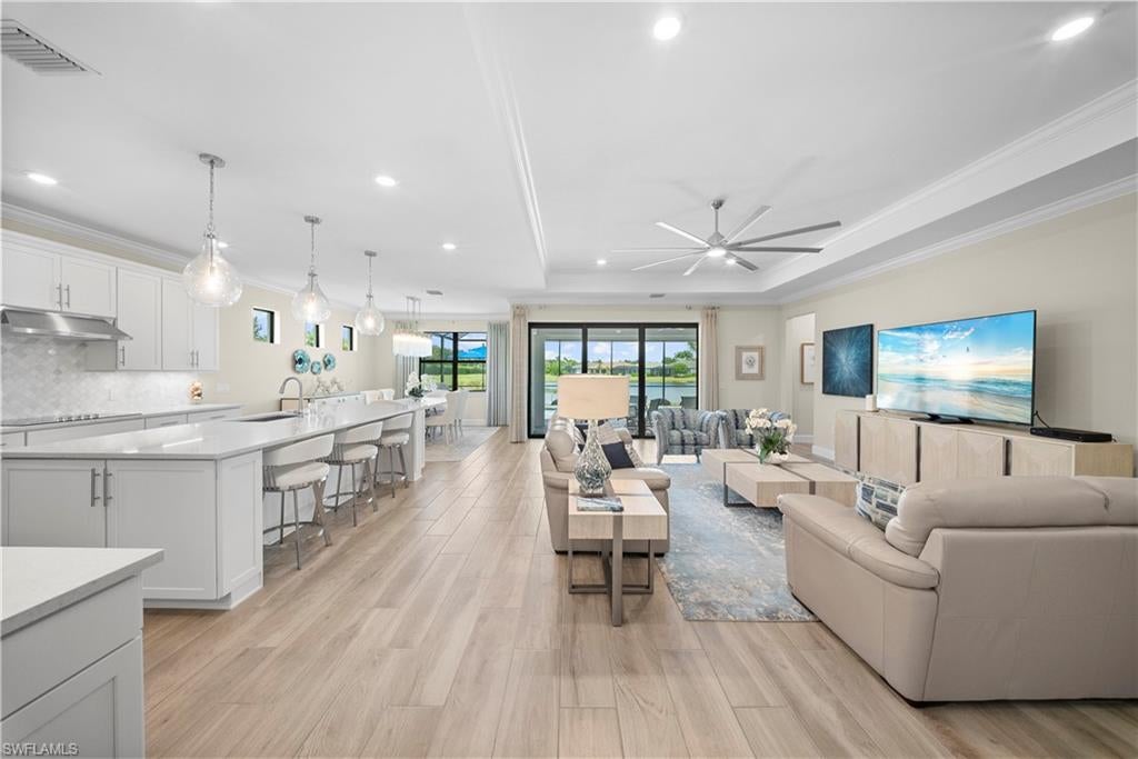 DEL WEBB - Residential