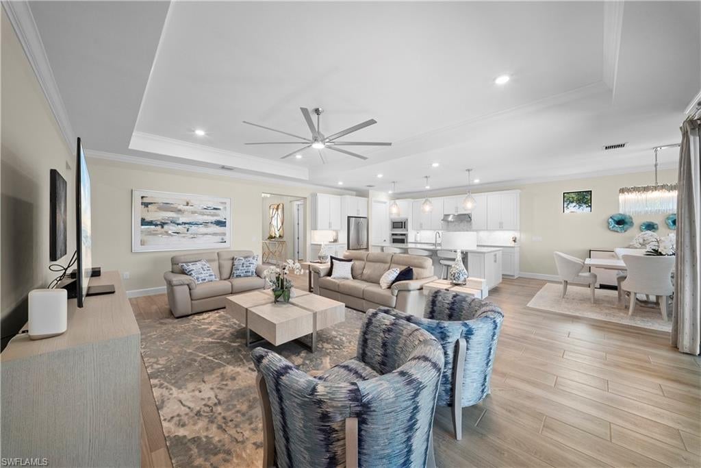 DEL WEBB - Residential