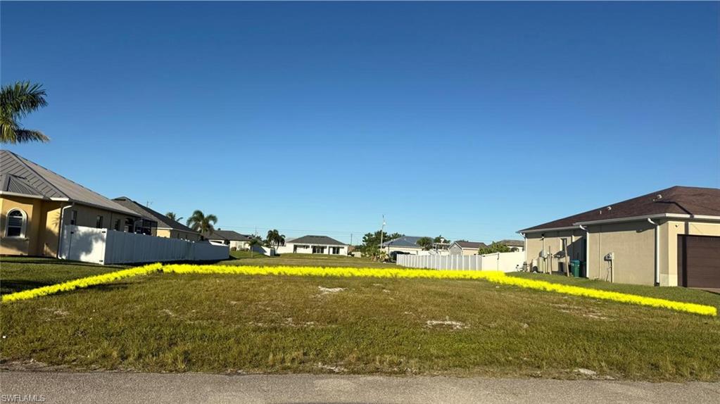 Significant price drop on a prime residential lot in one of Cape Coral's most promising neighborhoods. This is an incredible opportunity to secure your piece of paradise and build the Florida lifestyle you've always dreamed of.
Whether you envision a permanent residence, a vacation getaway, or a strategic speculative property, this lot provides the perfect foundation. Imagine designing your custom home, complete with a private backyard oasis to fully enjoy the beautiful Florida weather. We encourage you to drive by and envision the endless possibilities this exceptional property offers.