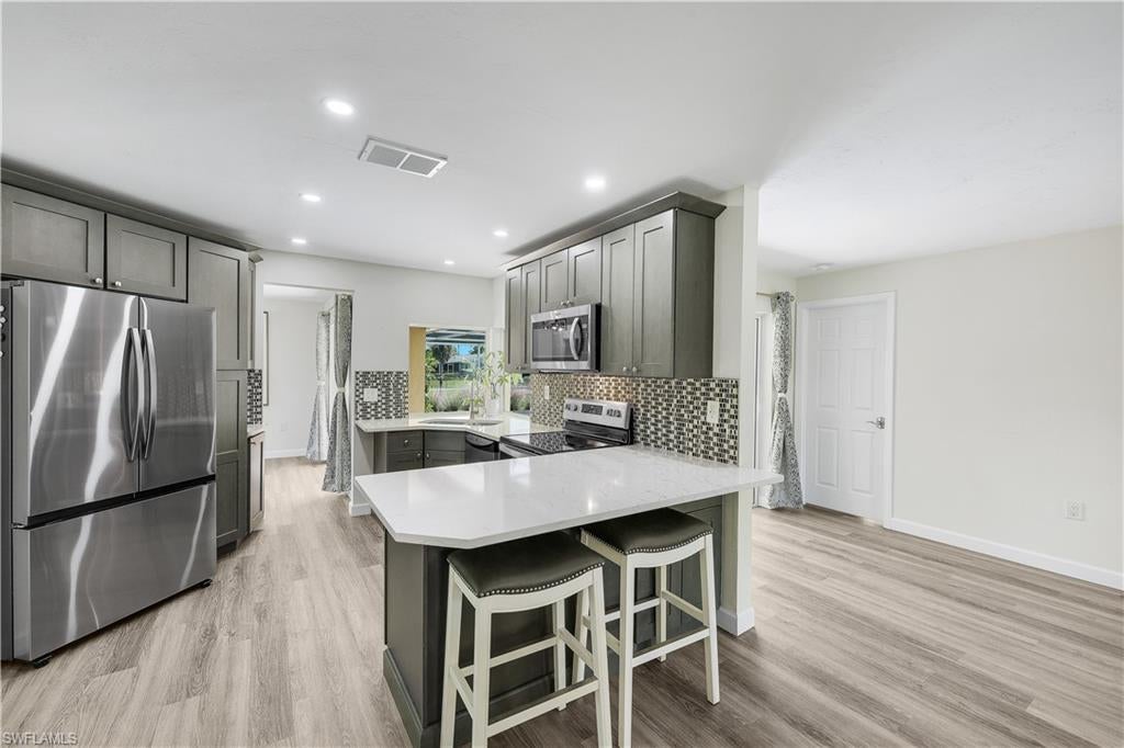 ISLAND PARK WOODLANDS - Residential
