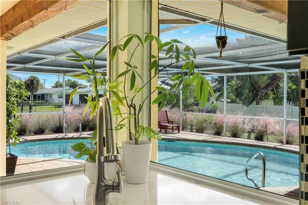 ISLAND PARK WOODLANDS - Residential