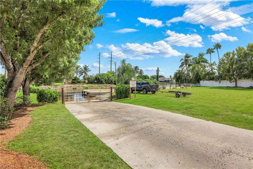 ISLAND PARK WOODLANDS - Residential