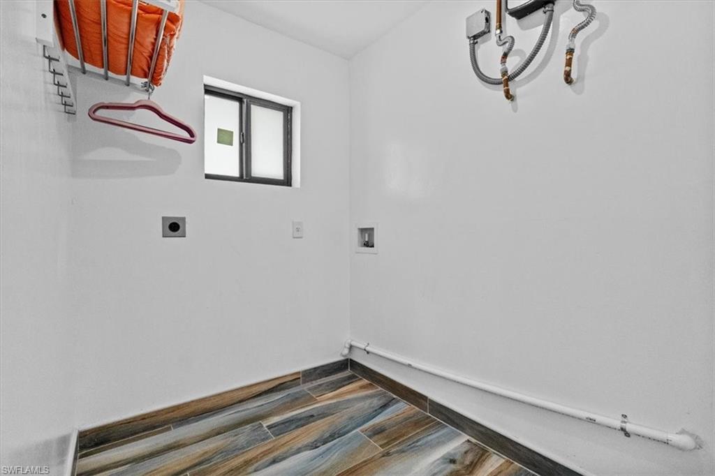 MONTURA RANCH SEC 15 - Residential