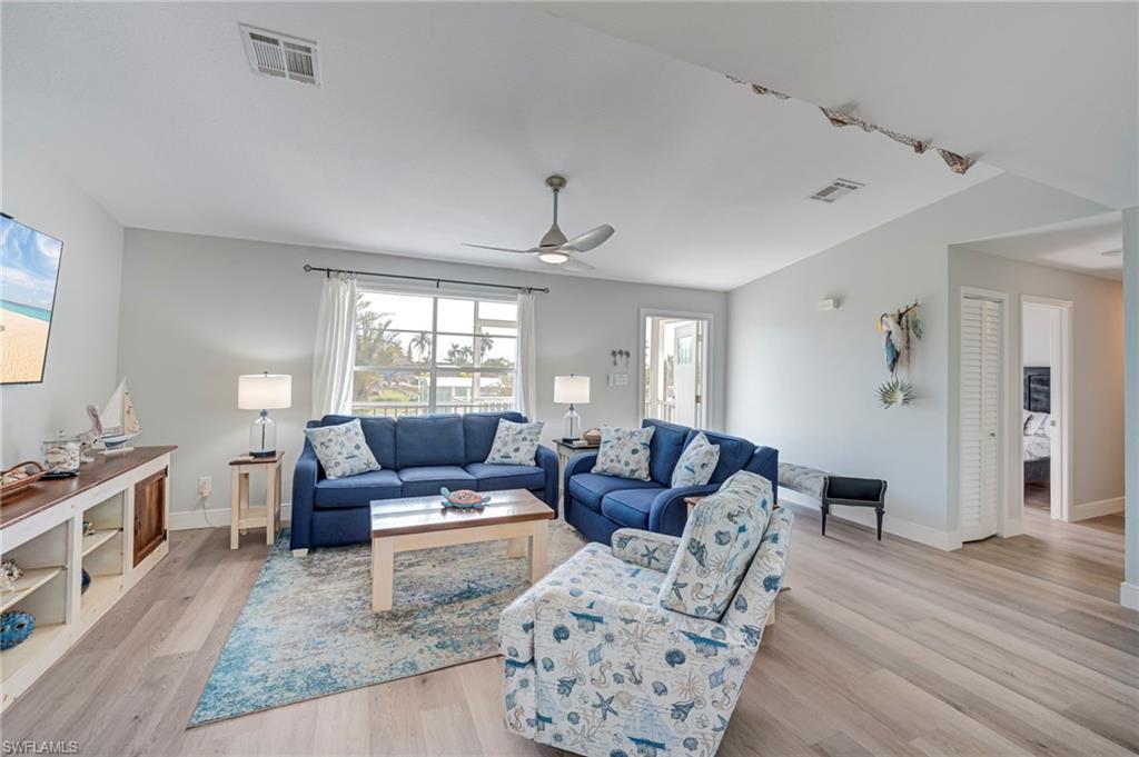 PINE ISLAND - Residential