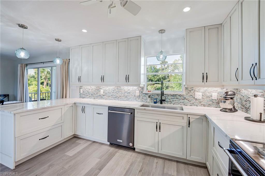 PINE ISLAND - Residential