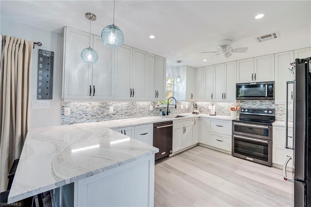 PINE ISLAND - Residential