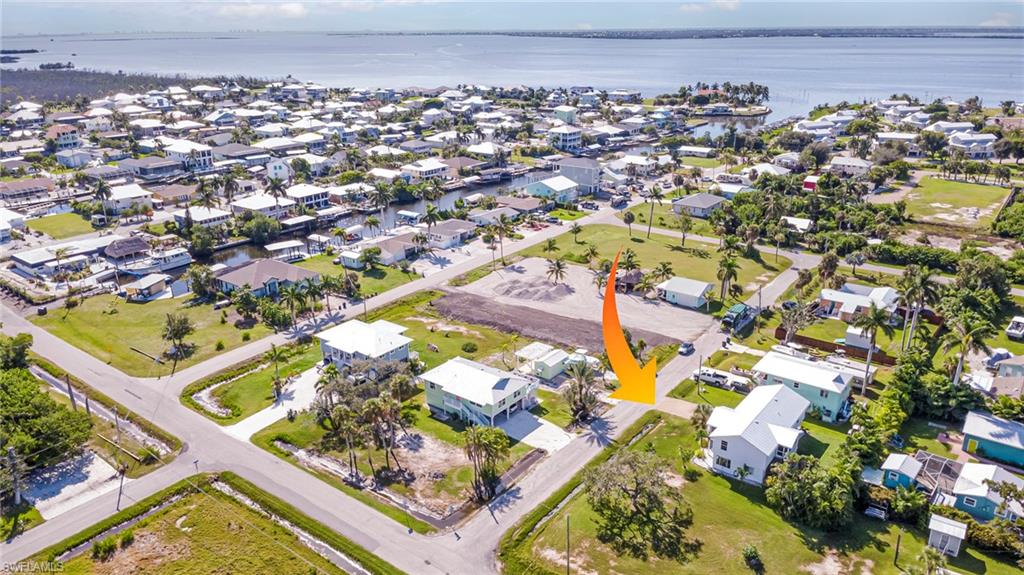 PINE ISLAND - Residential