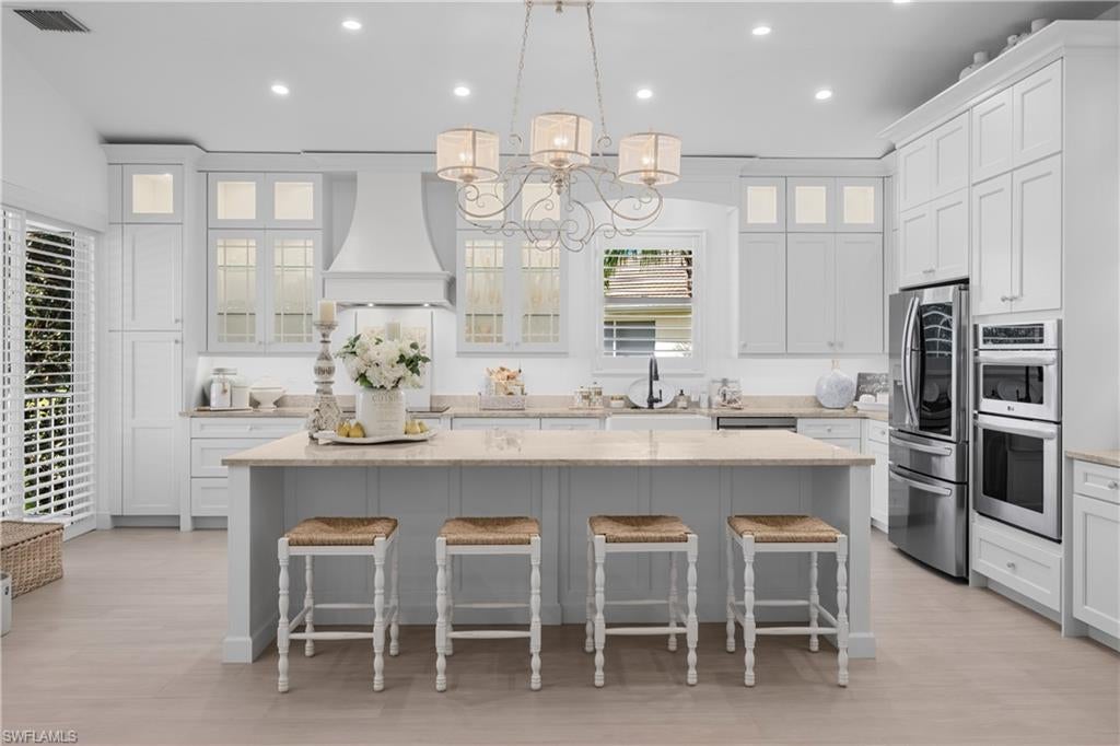 THE ENCLAVE - Residential