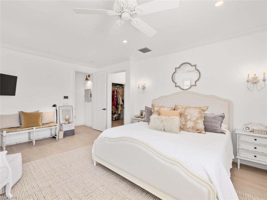 THE ENCLAVE - Residential