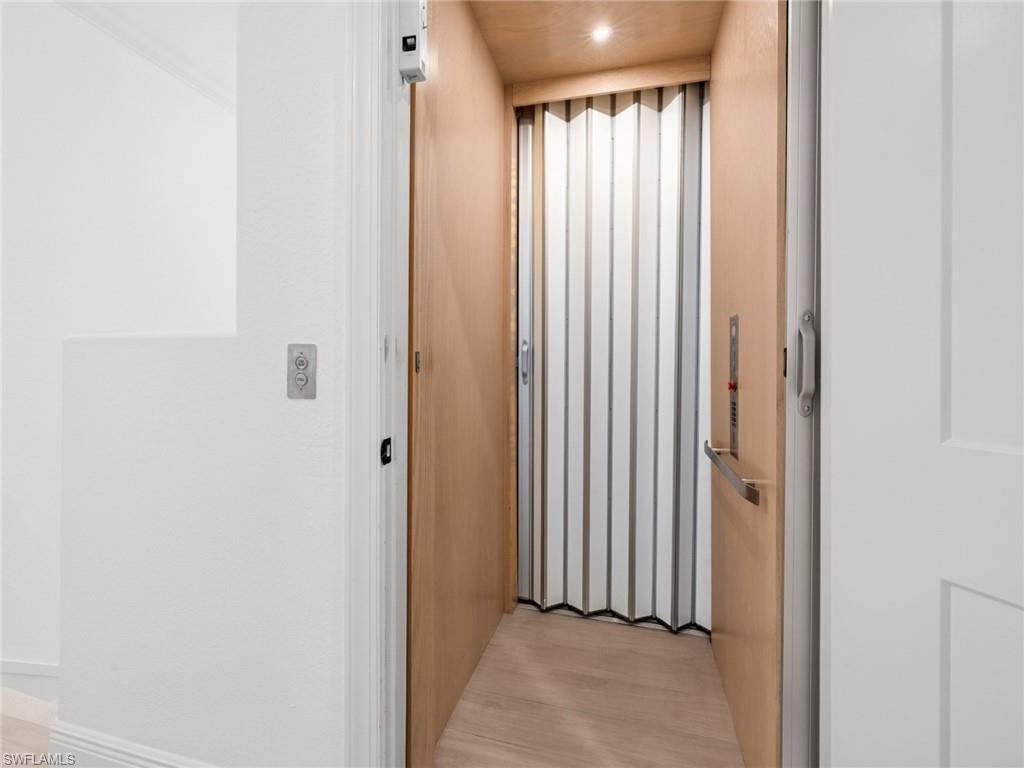 THE ENCLAVE - Residential